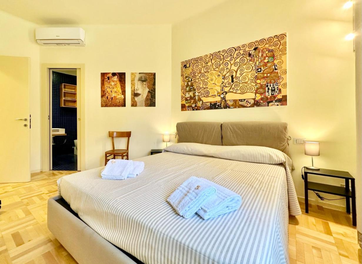 Hostdomus - Casa Corallo Alassio Ngoại thất bức ảnh